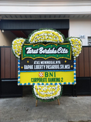 Papan Bunga Duka di Padang Tangah Payobadar
